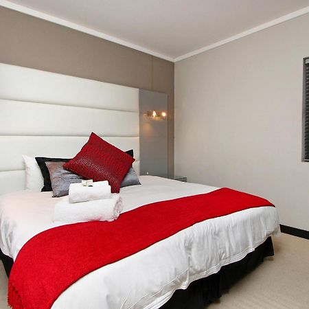 Full Power, Long Stay Rates, Walk To V&A Waterfront, Fibre Wifi, Gym & Pool Cape Town Luaran gambar