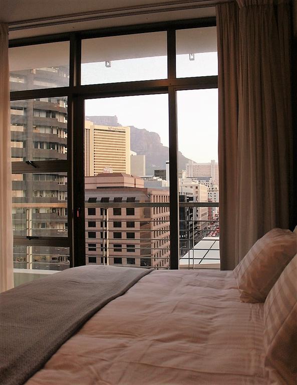 Full Power, Long Stay Rates, Walk To V&A Waterfront, Fibre Wifi, Gym & Pool Cape Town Luaran gambar